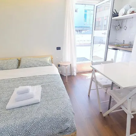 La Terrazza Tra I Tetti Studio - Centro * Bari